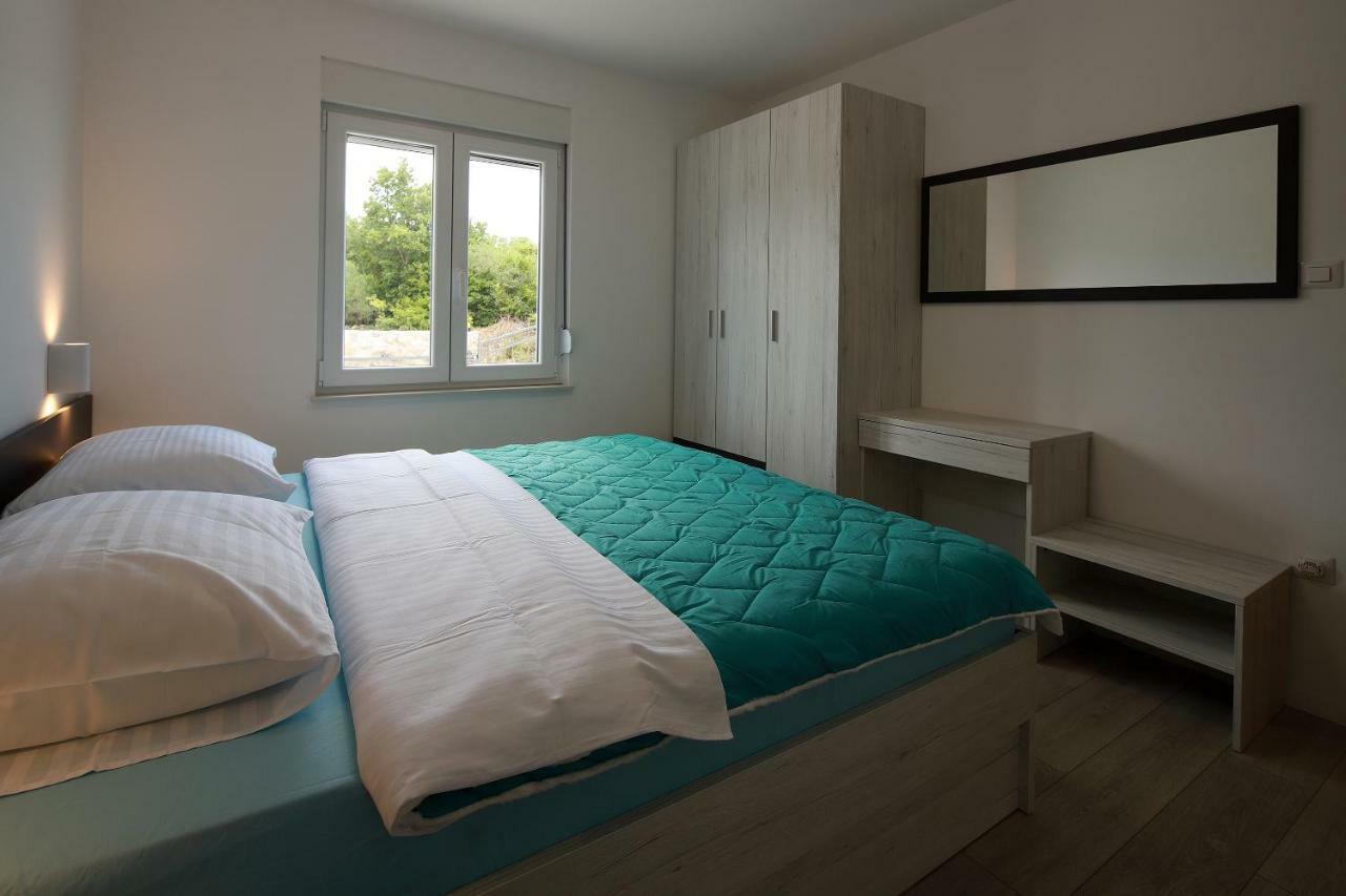Apartmani Judita Pinezići エクステリア 写真