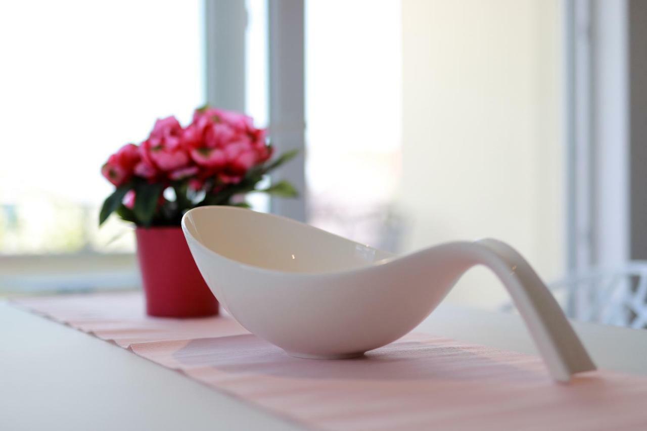 Apartmani Judita Pinezići エクステリア 写真